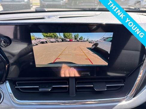 New 2025 Chevrolet Trax LT w/ Sunroof Package image 22