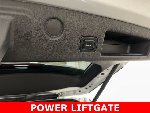 Used 2022 Chevrolet Equinox LT image 47