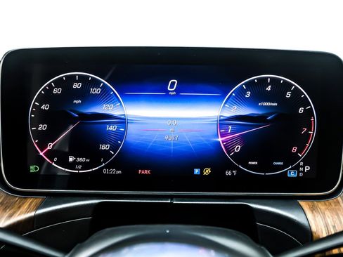 Certified 2025 Mercedes-Benz C 300 Sedan image 22