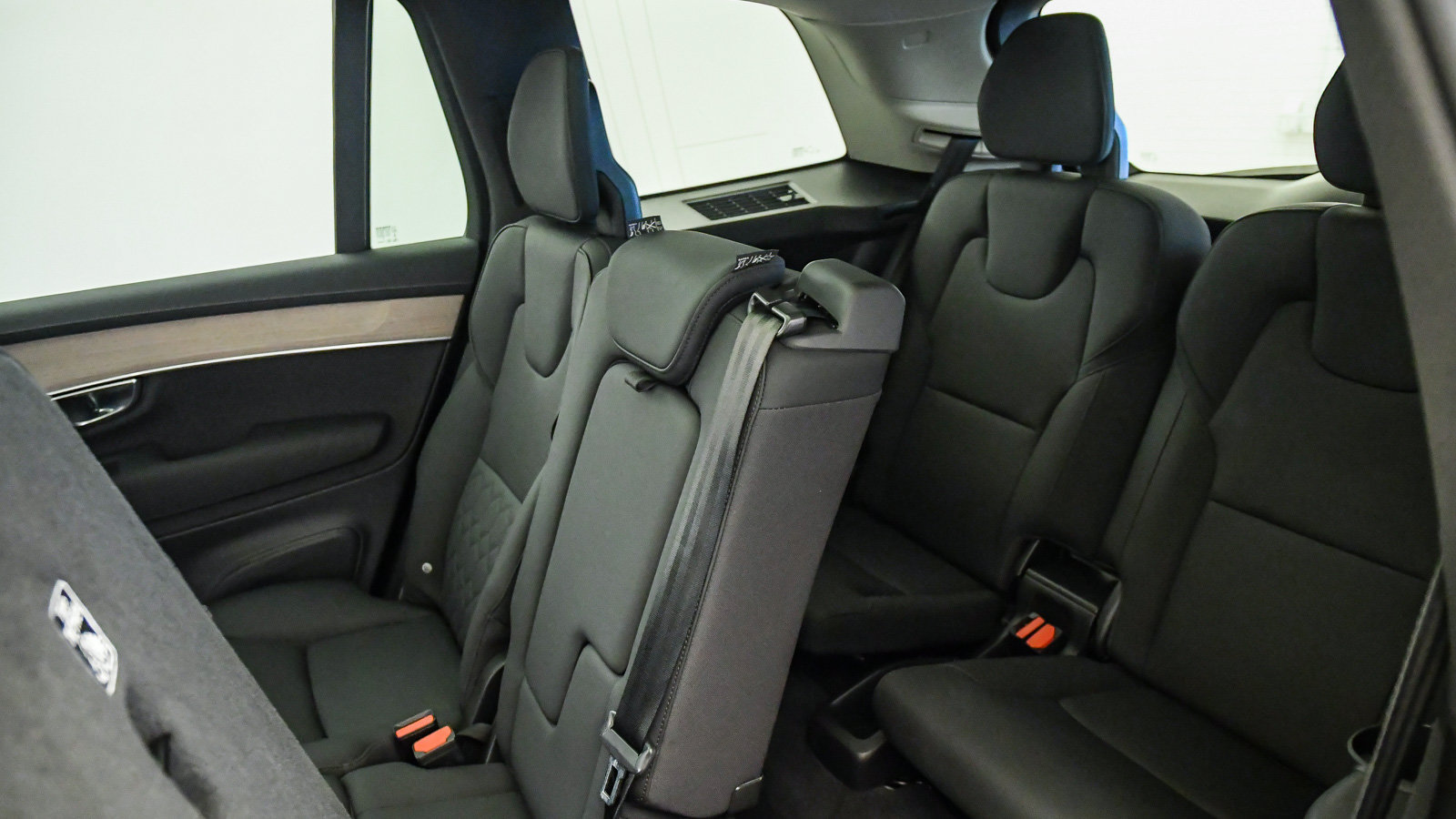 Certified 2026 Volvo XC90 B6 Plus AWD/4WD image 21