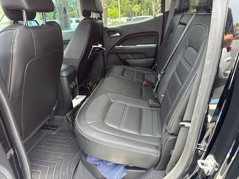 Used 2020 GMC Canyon Denali RWD image 15
