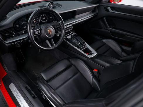 Used 2020 Porsche 911 Carrera S image 18