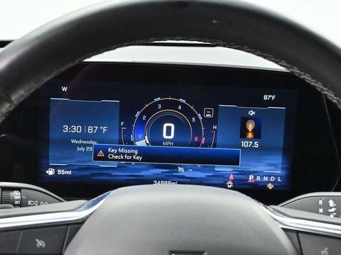 Used 2024 Chevrolet Traverse LT w/ LPO, Floor Liner Package FWD image 18