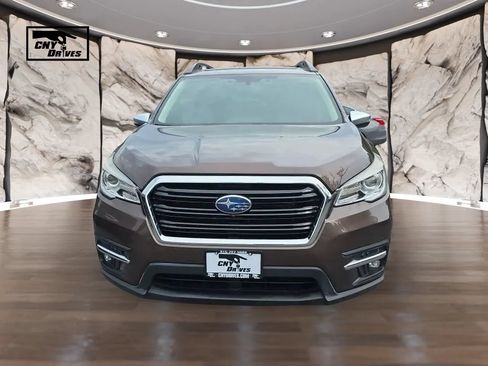 Used 2019 Subaru Ascent Touring AWD/4WD image 2