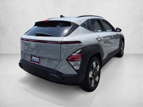 Used 2024 Hyundai Kona SEL FWD image 5