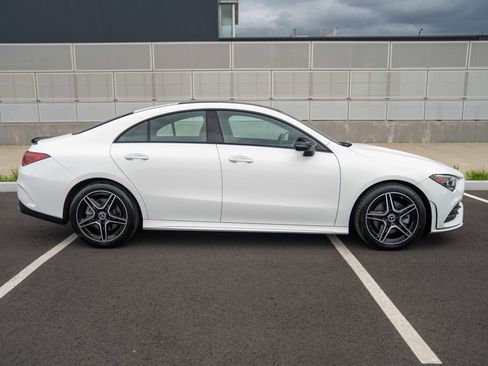Used 2021 Mercedes-Benz CLA 250 4MATIC image 8
