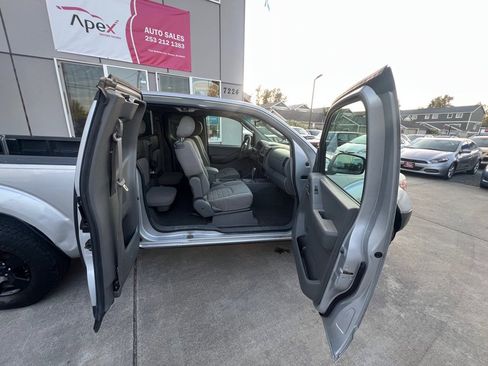 Used 2007 Nissan Frontier XE w/ Preferred Pkg image 17