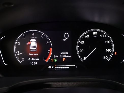 Used 2025 Honda Civic Sport image 4