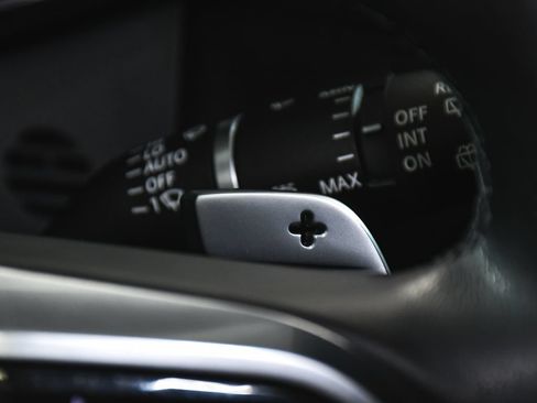 Used 2023 Jaguar F-PACE S AWD/4WD image 40