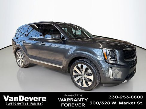 Used 2022 Kia Telluride S image 1