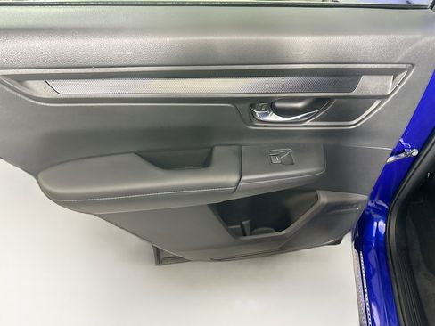 Used 2023 Honda CR-V LX image 24
