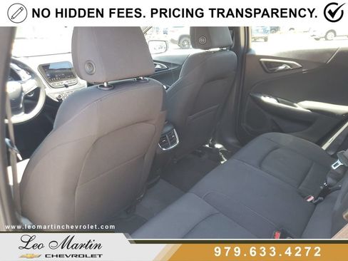 Used 2024 Chevrolet Malibu LT FWD image 9