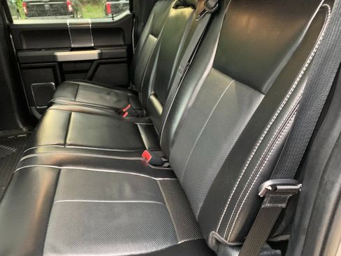 Used 2020 Ford F150 Lariat w/ Equipment Group 502A Luxury AWD/4WD image 20
