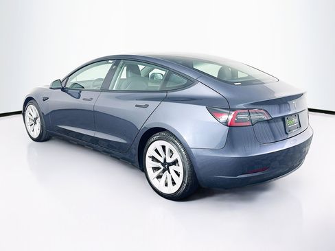 Used 2023 Tesla Model 3 Standard Range image 5