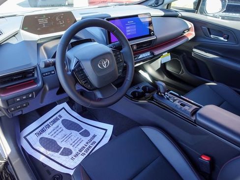 New 2026 Toyota Prius Plug-In Hybrid image 12