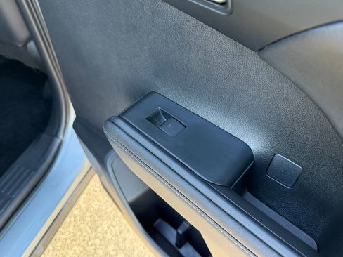 Used 2024 Toyota Highlander XLE image 22