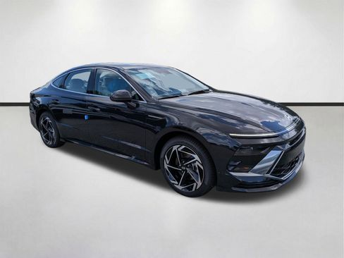 New 2026 Hyundai Sonata SEL image 2