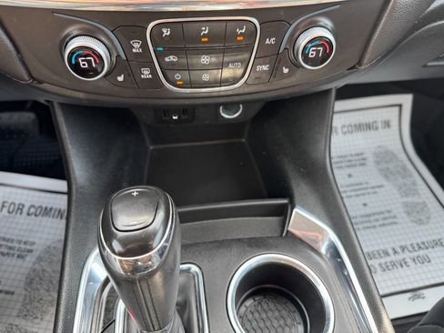 Used 2018 Chevrolet Traverse RS w/ LPO, Floor Liner Package image 54