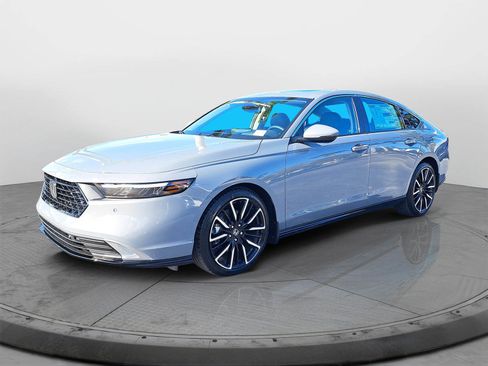 New 2026 Honda Accord Touring image 3