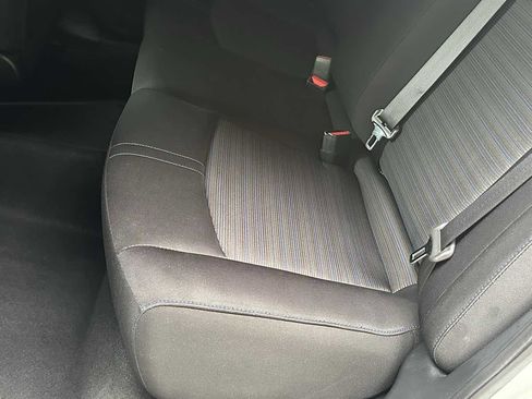 Used 2021 Nissan Leaf SV w/ SV Technology Package image 18