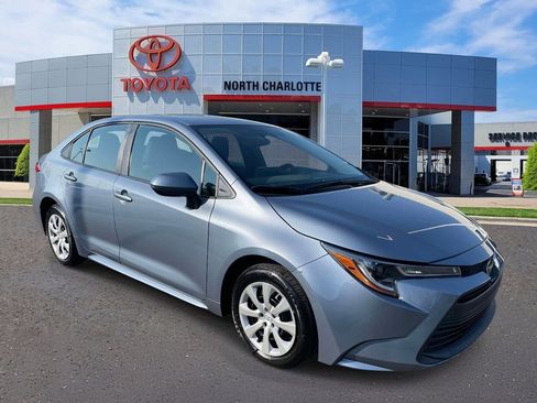 Used 2024 Toyota Corolla LE FWD image 3