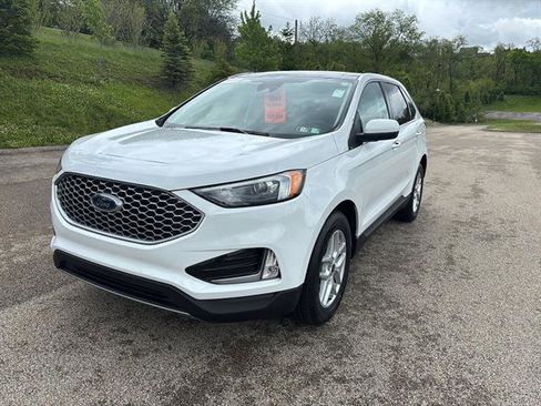 Certified 2024 Ford Edge SEL w/ Convenience Package AWD/4WD image 8