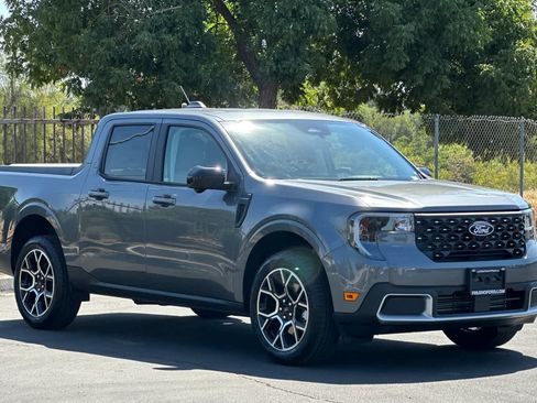 New 2025 Ford Maverick Lariat image 10