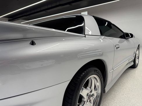 Used 2000 Pontiac Firebird Formula RWD image 30