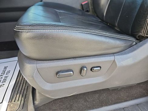 Used 2015 Ford F250 Lariat w/ Chrome Package image 14