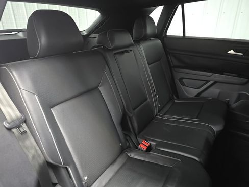 Used 2020 Volkswagen Atlas Cross Sport SEL FWD image 17