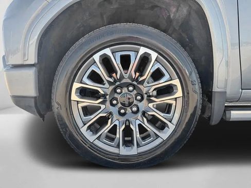 Used 2024 GMC Sierra 1500 Denali Ultimate AWD/4WD image 37