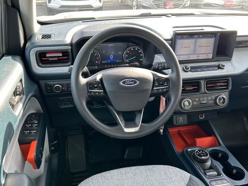 Used 2022 Ford Maverick XLT image 18