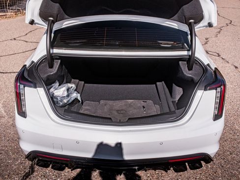 Used 2024 Cadillac CT5 V Blackwing w/ Super Cruise 2 Package image 38