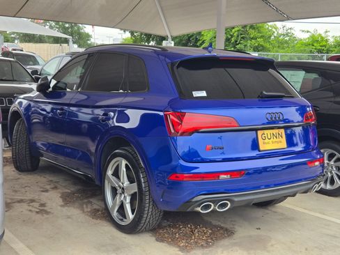Used 2022 Audi SQ5 Premium Plus w/ Premium Plus Package AWD/4WD image 4