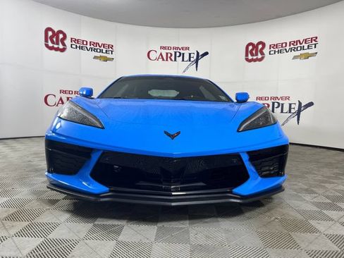 Used 2024 Chevrolet Corvette Stingray Premium Cpe w/ Z51 Performance Package RWD image 2