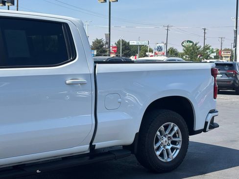 Used 2022 Chevrolet Silverado 1500 RST w/ Convenience Package II AWD/4WD image 7