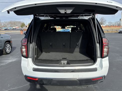 Used 2023 Chevrolet Tahoe LT w/ Luxury Package image 22