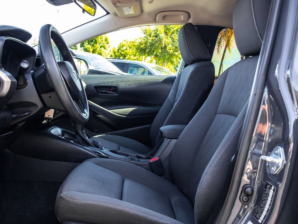Used 2024 Toyota Corolla LE FWD image 12