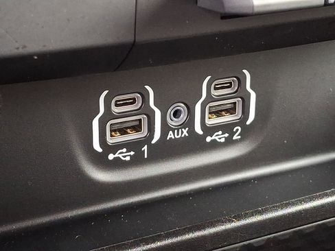 Used 2022 RAM 1500 Big Horn image 27