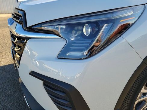 Used 2025 Subaru Ascent Touring image 10