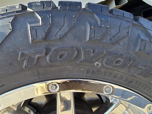 Used 2018 Ford F350 XLT w/ XLT Value Package image 14