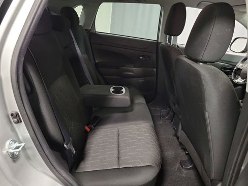 Used 2025 Mitsubishi Outlander Sport AWD image 24