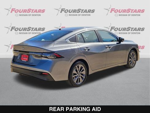 New 2026 Nissan Sentra SL w/ Floor Mat Package FWD image 4