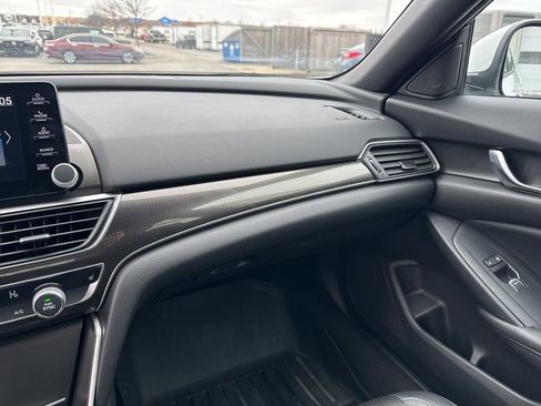 Certified 2019 Honda Accord Sport image 24