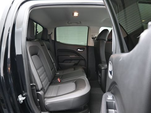 Used 2022 GMC Canyon AT4 w/ Driver Alert Package AWD/4WD image 12