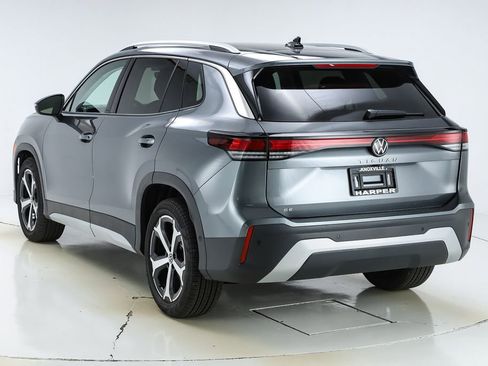 New 2026 Volkswagen Tiguan SE image 45