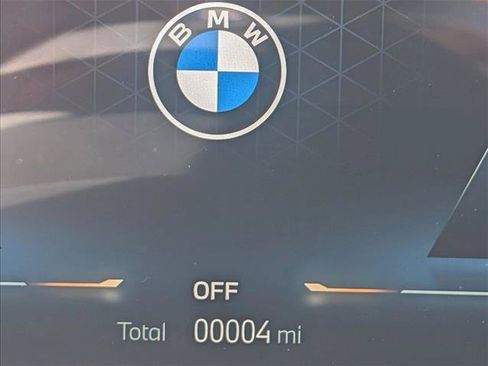 Used 2026 BMW X5 xDrive40i w/ M Sport Package AWD/4WD image 11