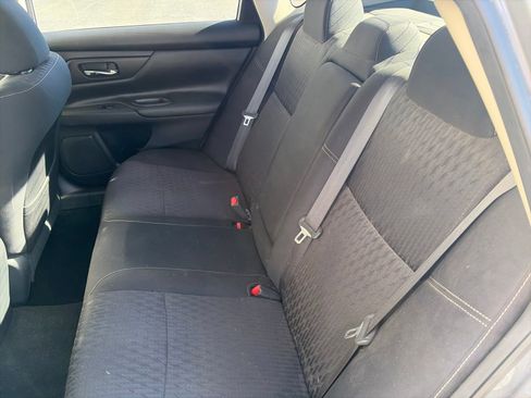 Used 2018 Nissan Altima 2.5 S w/ S Convenience Package FWD image 10