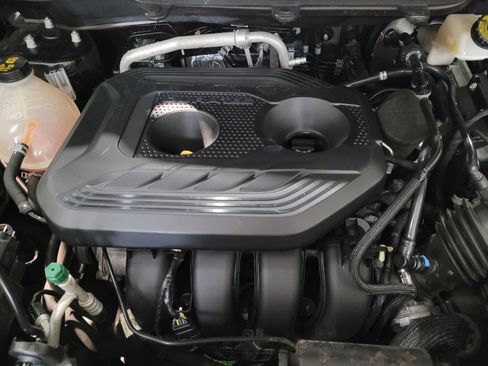Used 2021 Ford EcoSport S AWD/4WD image 30
