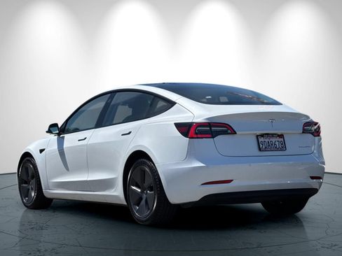 Used 2022 Tesla Model 3 Long Range AWD/4WD image 6
